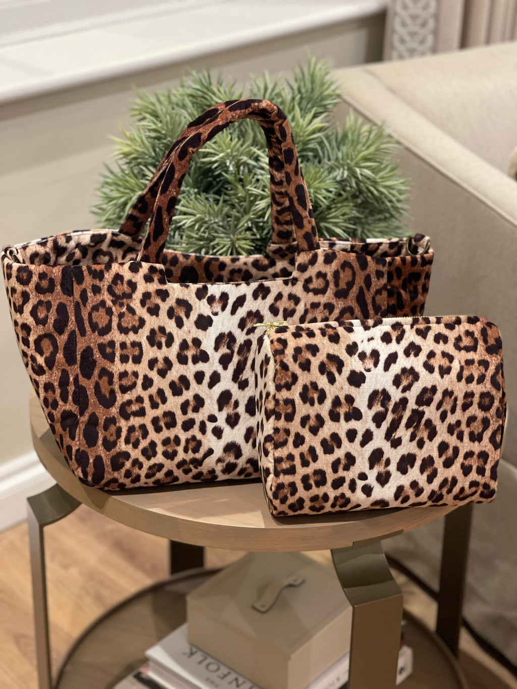 The Leopard Signature Pouch