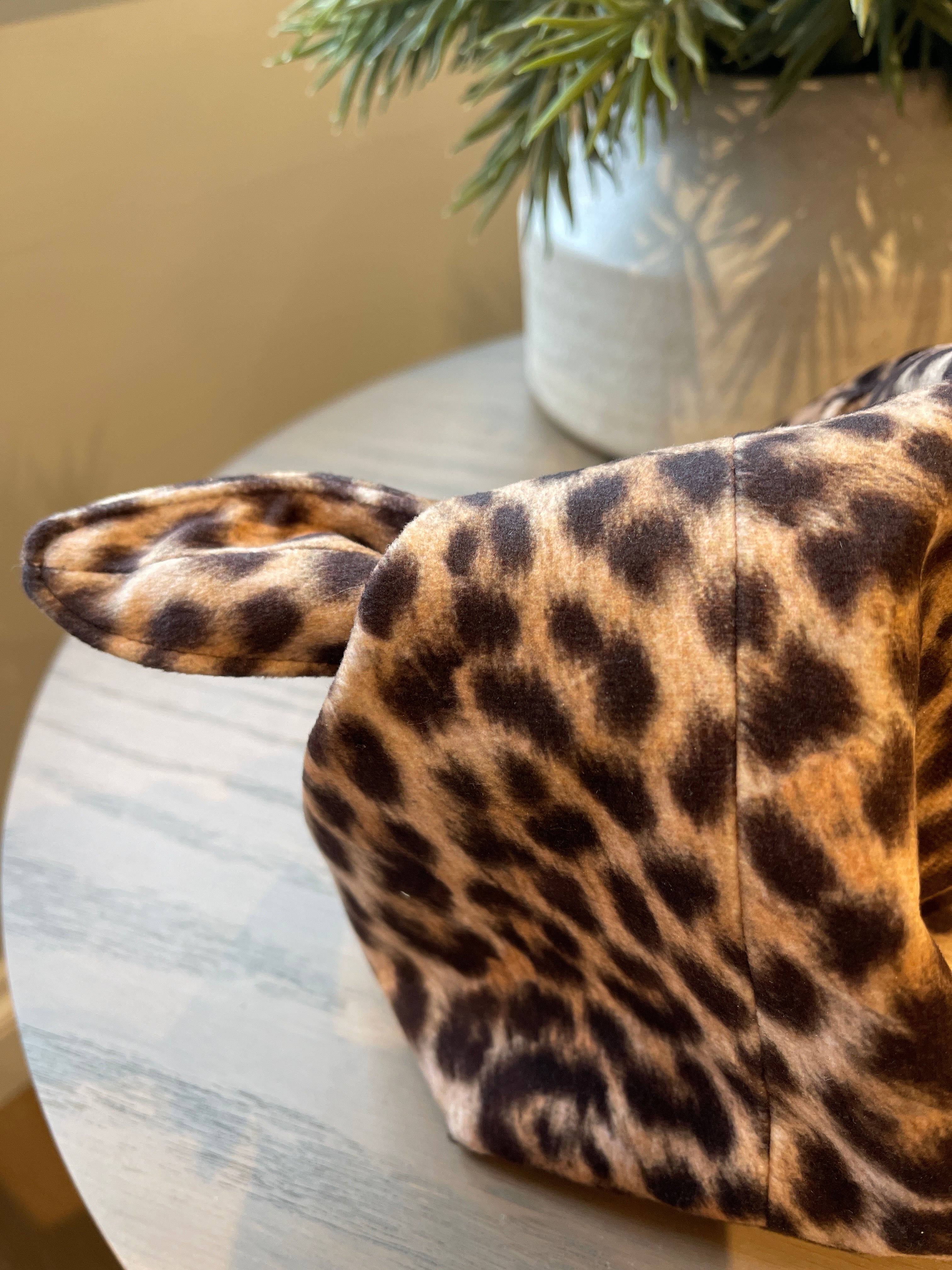 The Leopard Velvet Kiss Clutch Bag