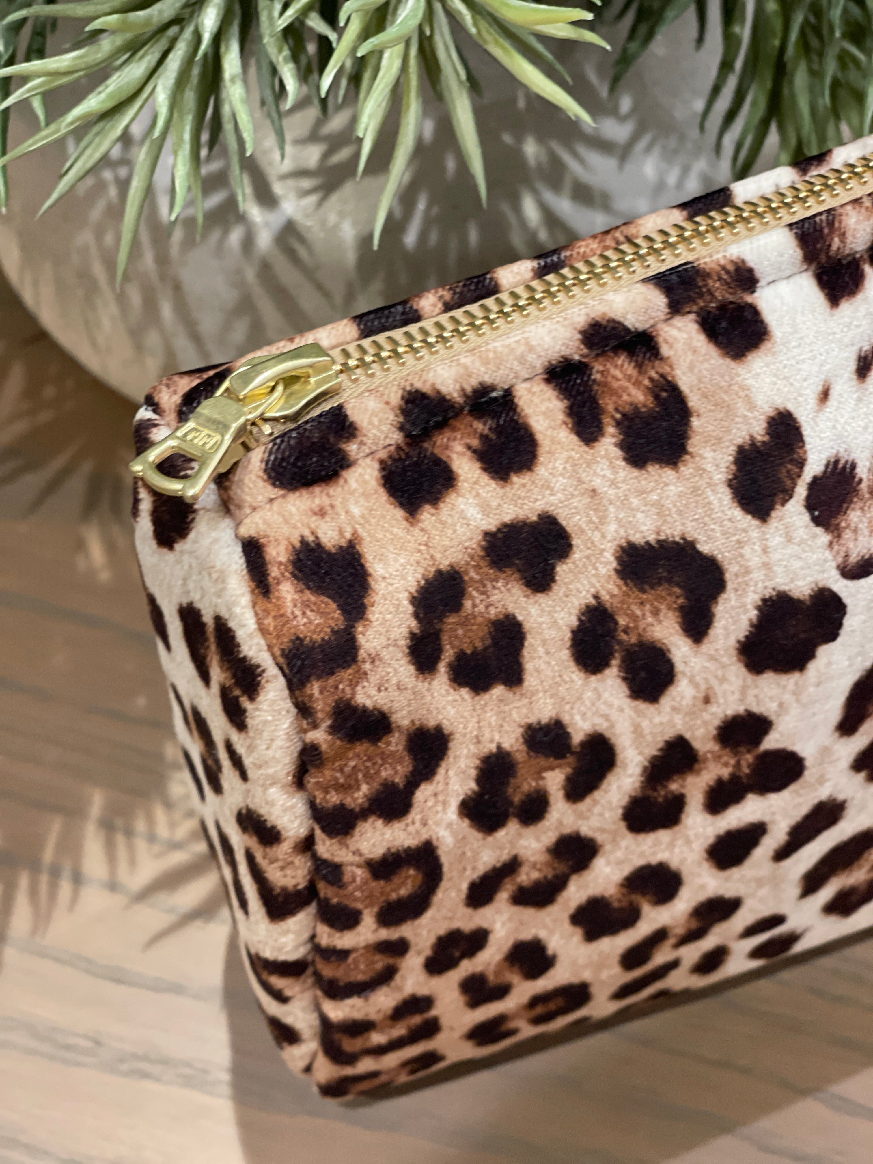 The Leopard Signature Pouch