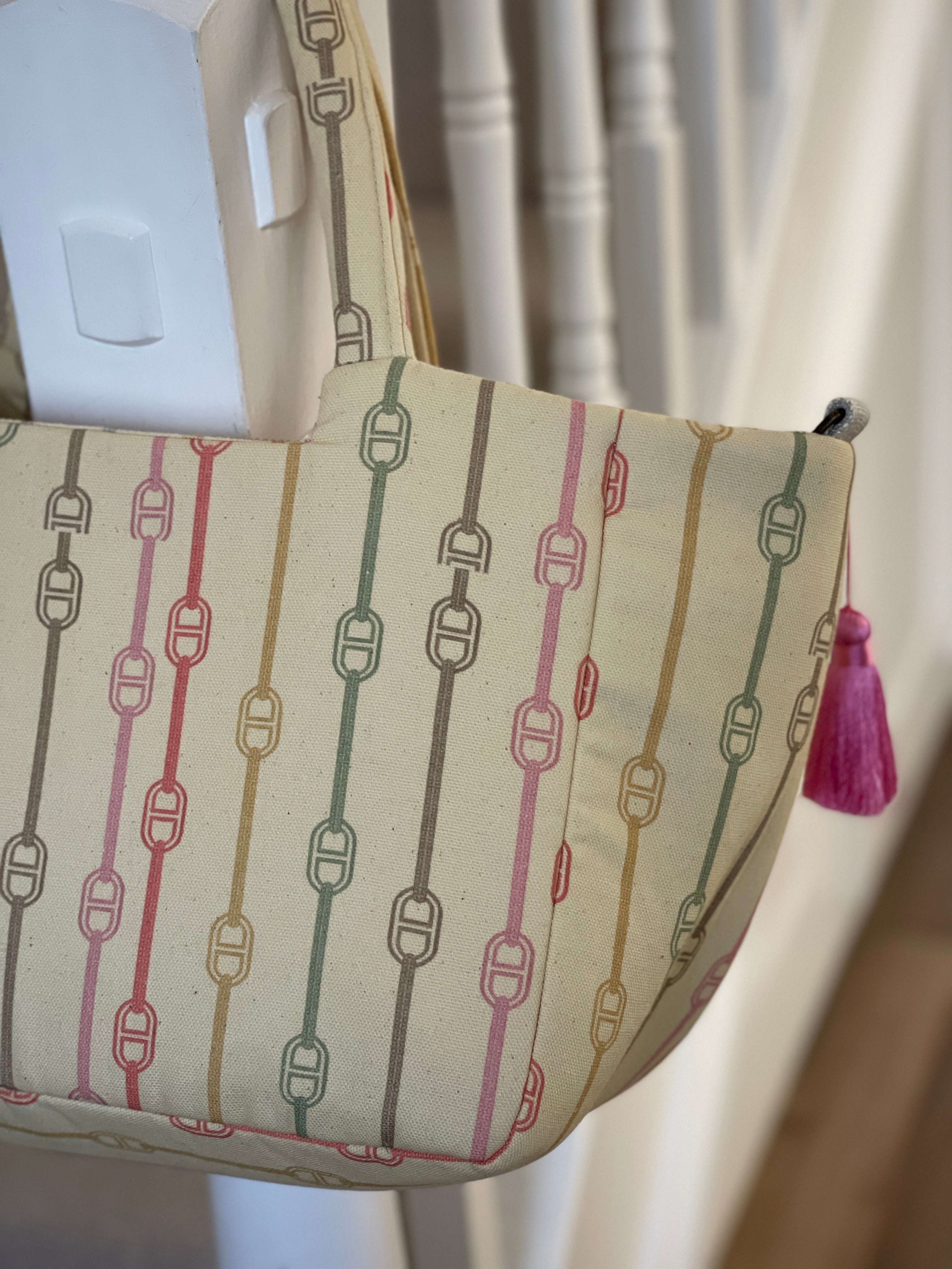 Sorbet Chain Tote Bag
