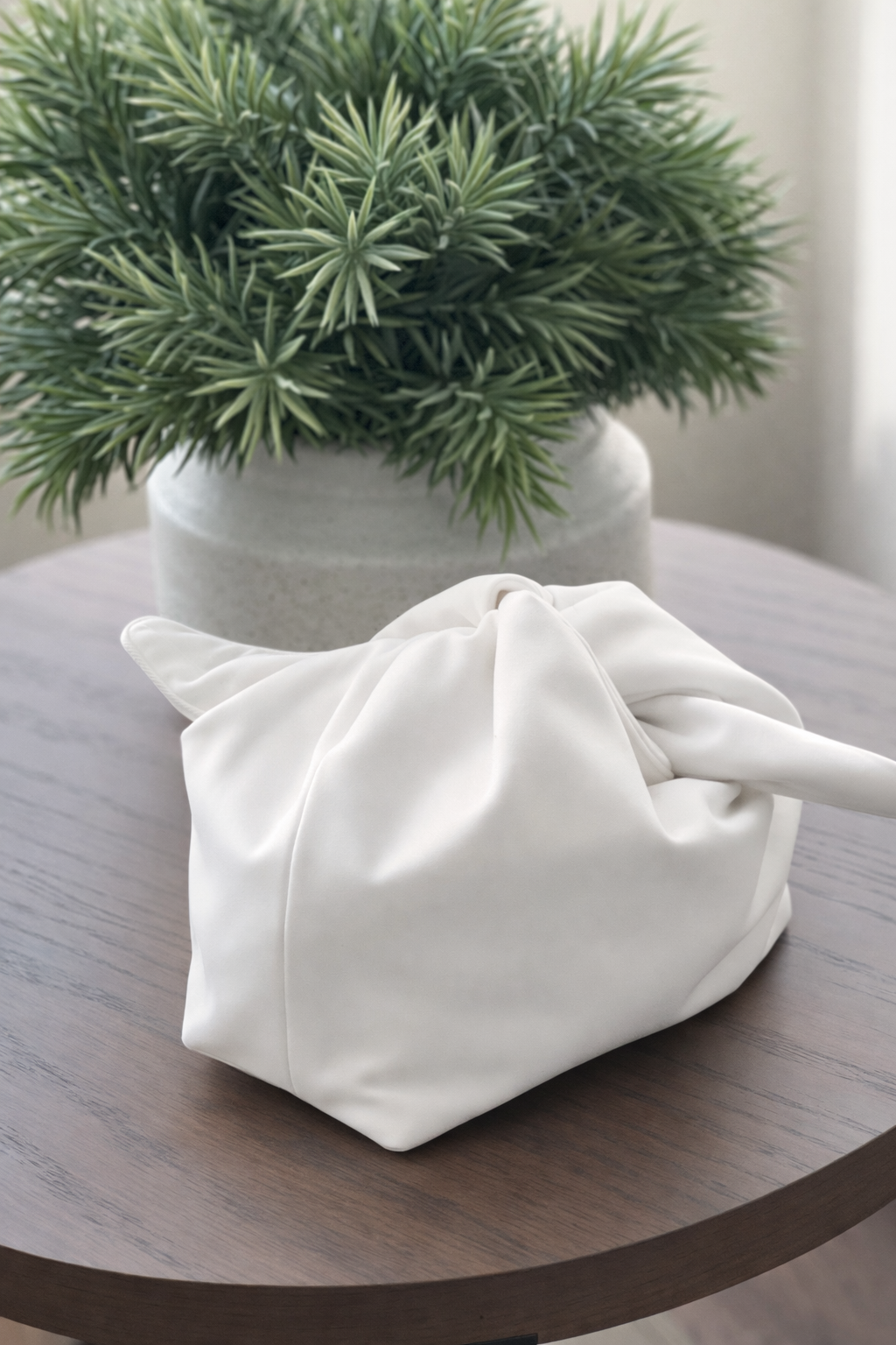 White bridal wedding bag luxury pouch 