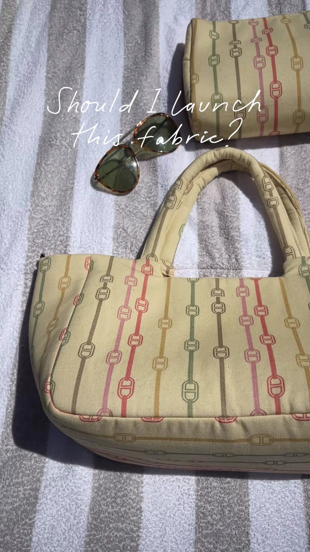 Sorbet Chain Tote Bag